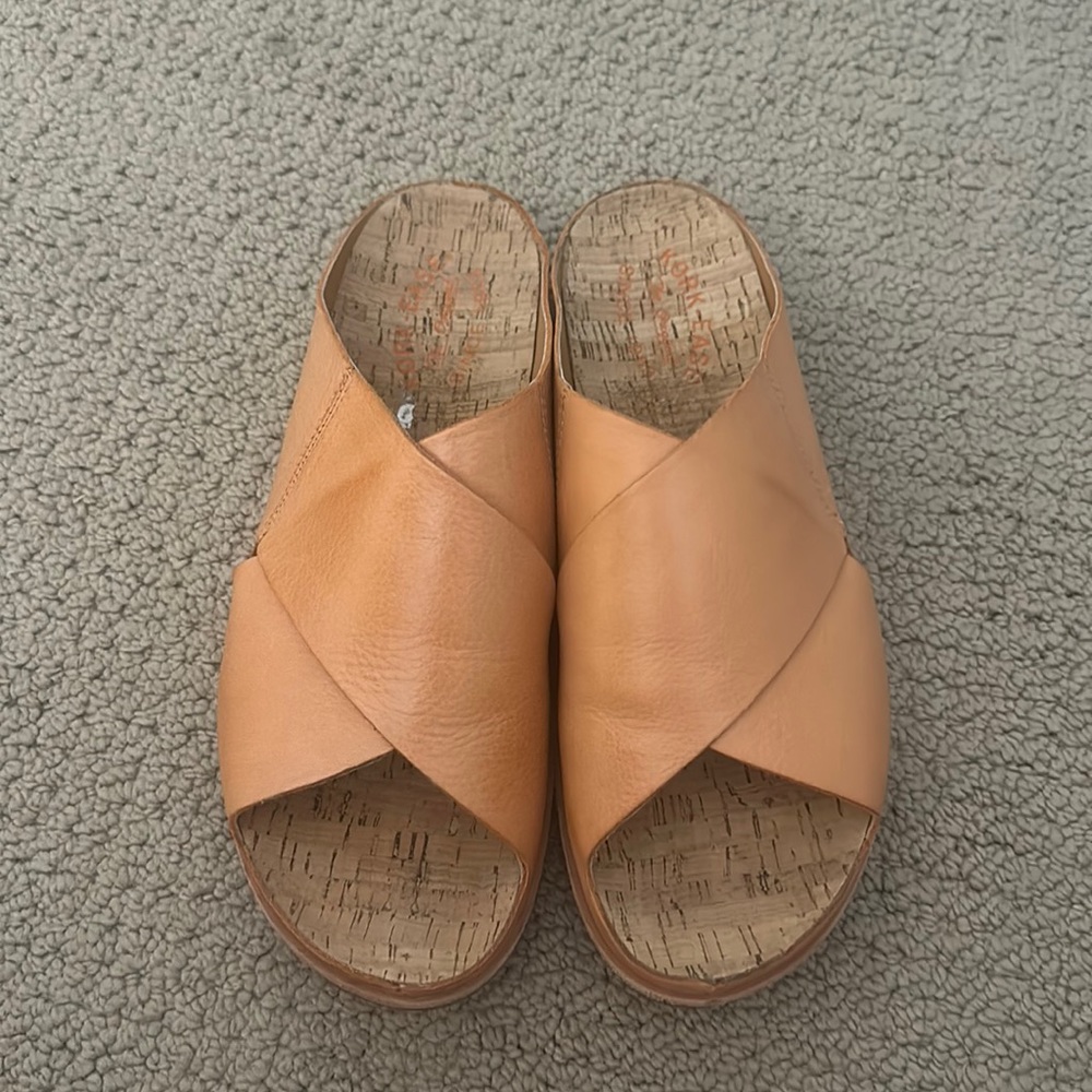 slide sandals